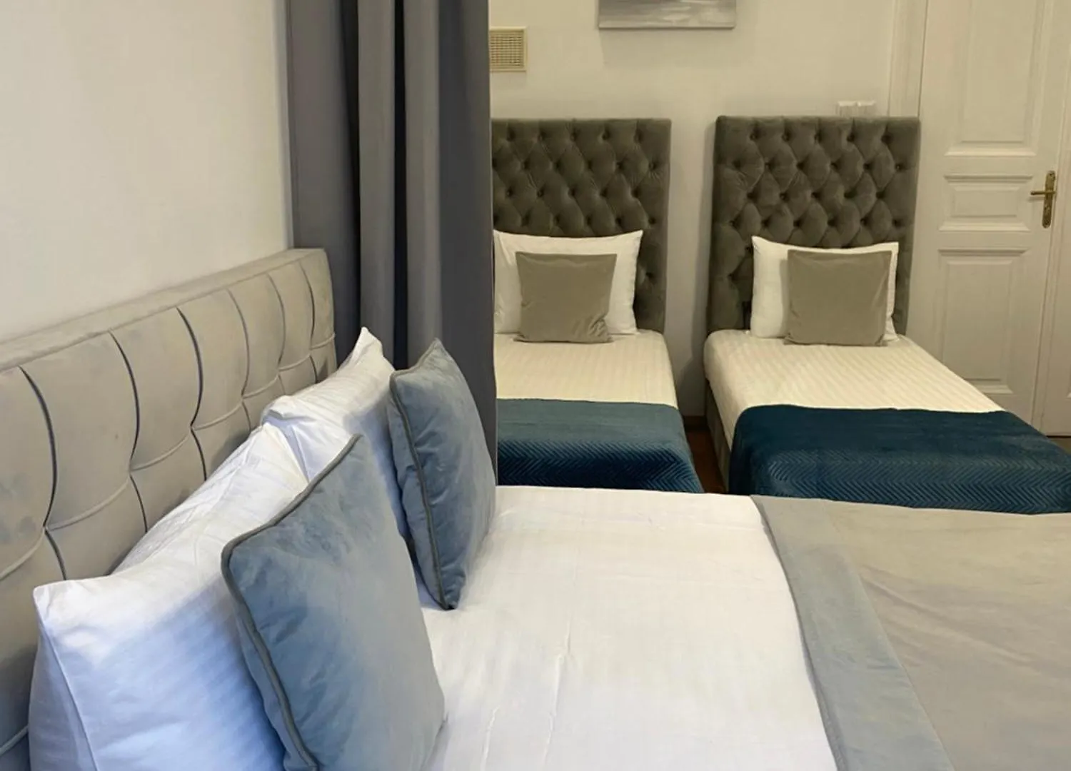 Central Park Family Apartments 利沃夫 0*,