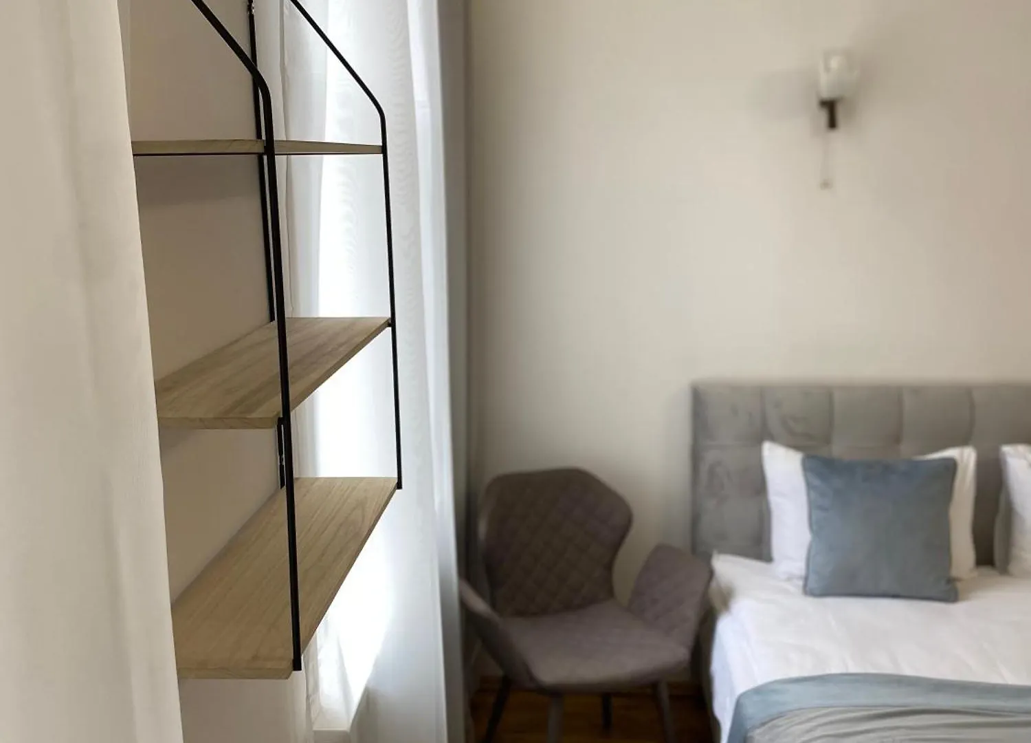 Central Park Family Apartments 利沃夫