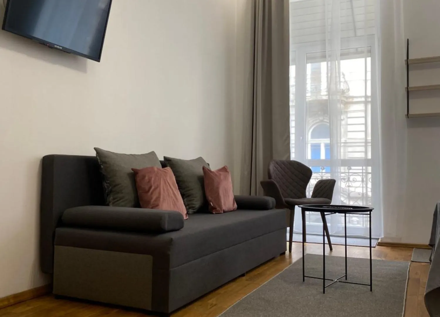 Central Park Family Apartments 利沃夫 0*,